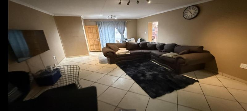 2 Bedroom Property for Sale in Secunda Mpumalanga