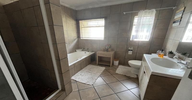 4 Bedroom Property for Sale in Secunda Mpumalanga