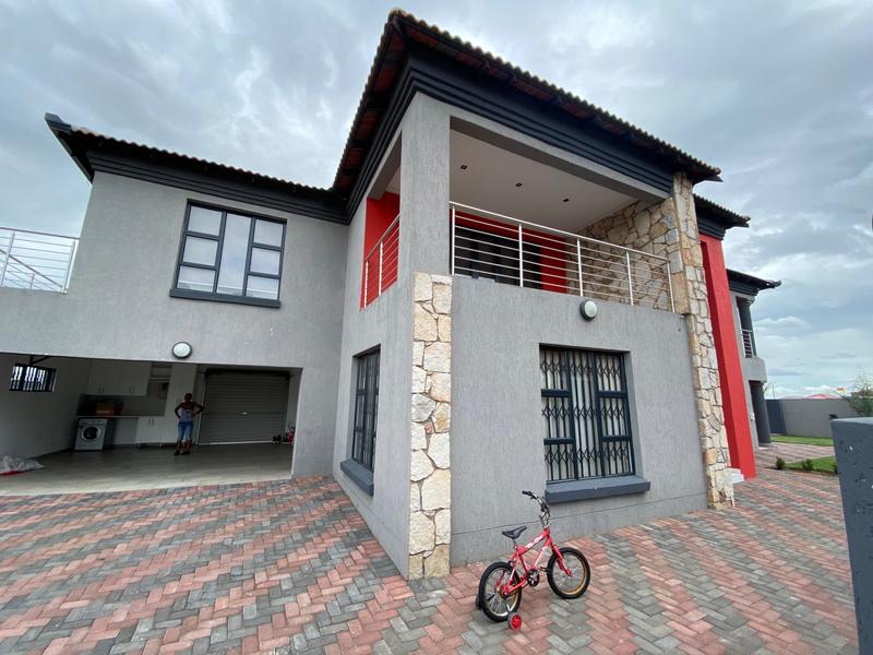 4 Bedroom Property for Sale in Aerorand Mpumalanga