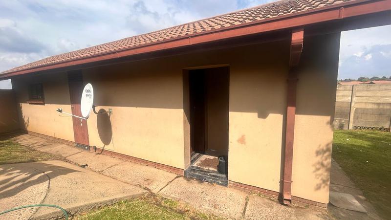 3 Bedroom Property for Sale in Kosmos Park Mpumalanga