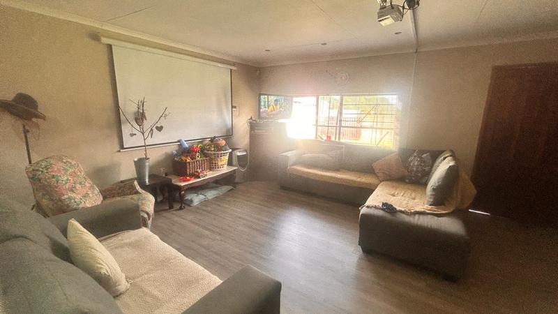 5 Bedroom Property for Sale in Meyerville Mpumalanga