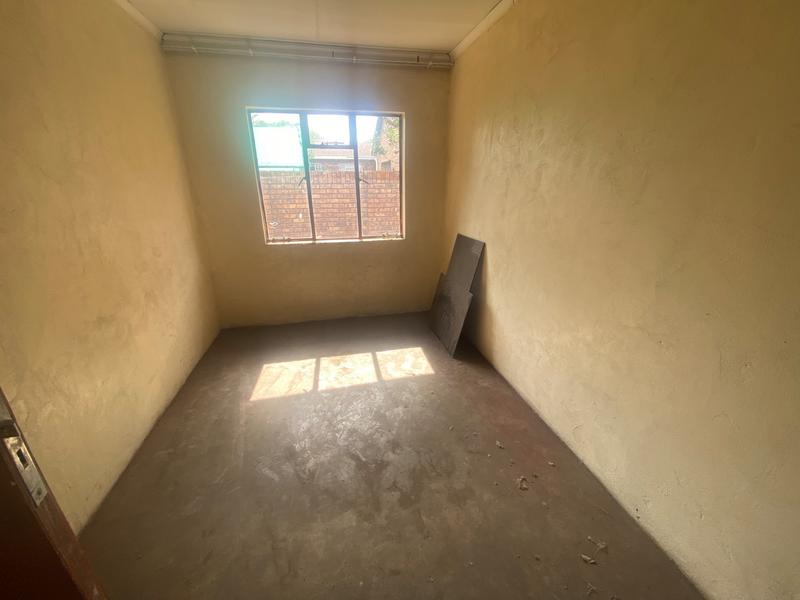 4 Bedroom Property for Sale in Aerorand Mpumalanga