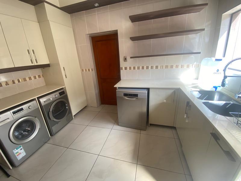 5 Bedroom Property for Sale in Aerorand Mpumalanga