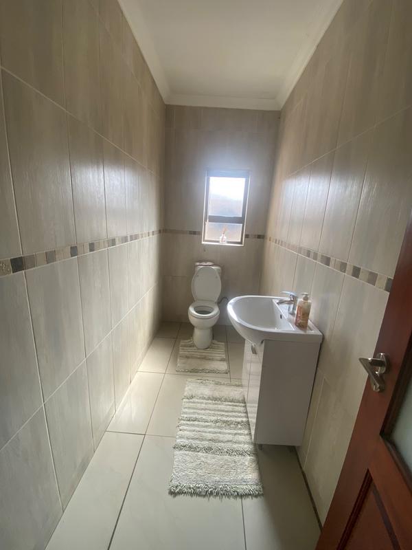 5 Bedroom Property for Sale in Aerorand Mpumalanga