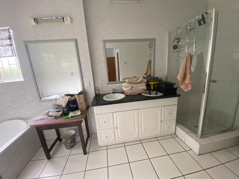 4 Bedroom Property for Sale in Clubville Mpumalanga