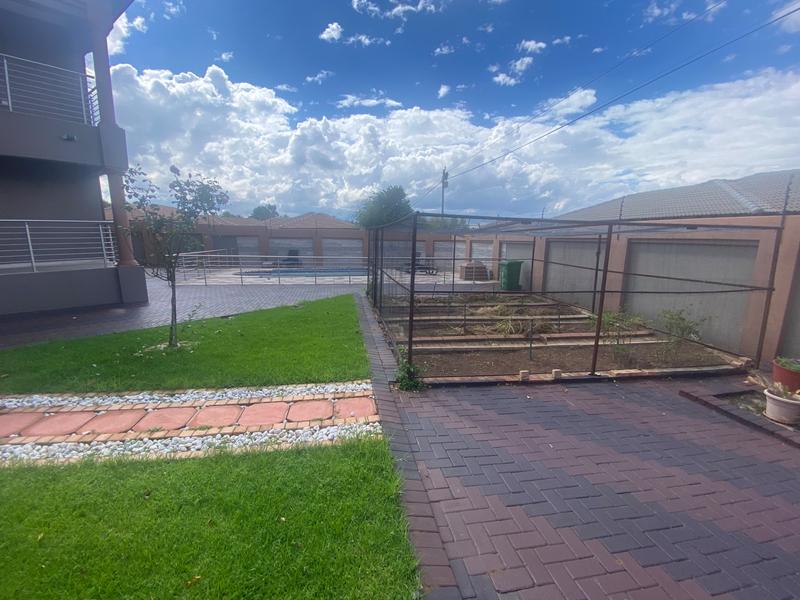 6 Bedroom Property for Sale in Aerorand Mpumalanga