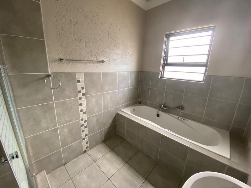 4 Bedroom Property for Sale in Aerorand Mpumalanga