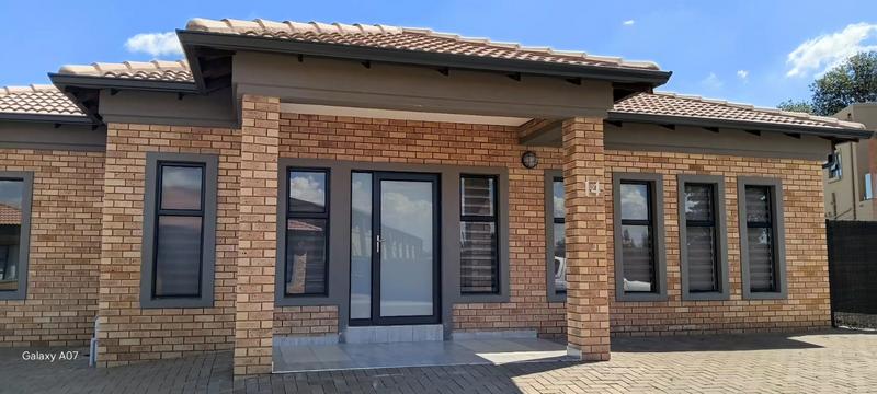 To Let 5 Bedroom Property for Rent in Delmas Mpumalanga