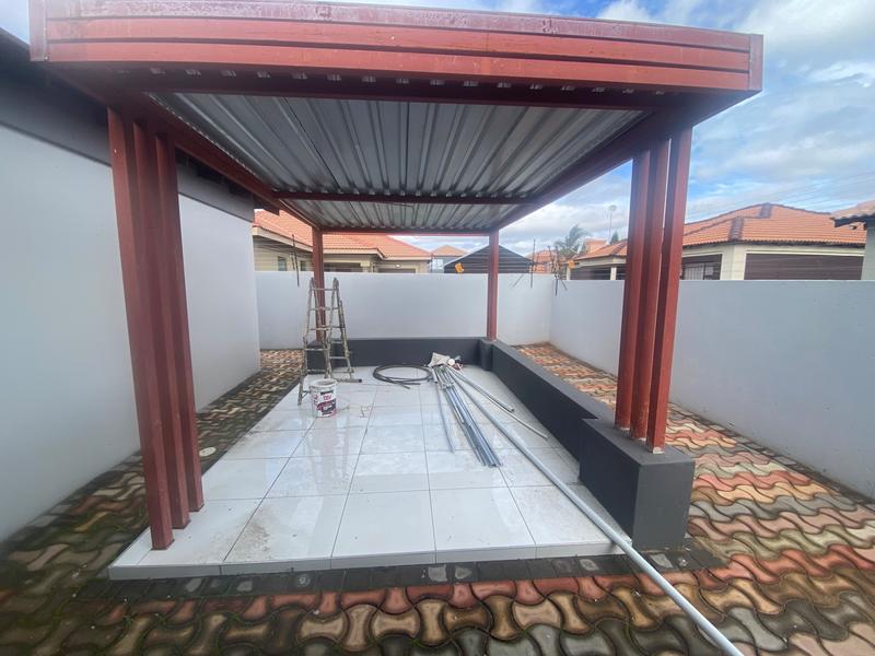 4 Bedroom Property for Sale in Aerorand Mpumalanga