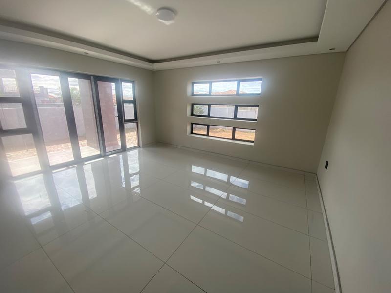 4 Bedroom Property for Sale in Aerorand Mpumalanga