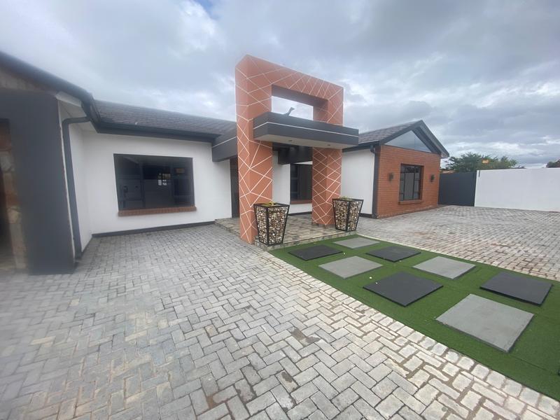 4 Bedroom Property for Sale in Aerorand Mpumalanga
