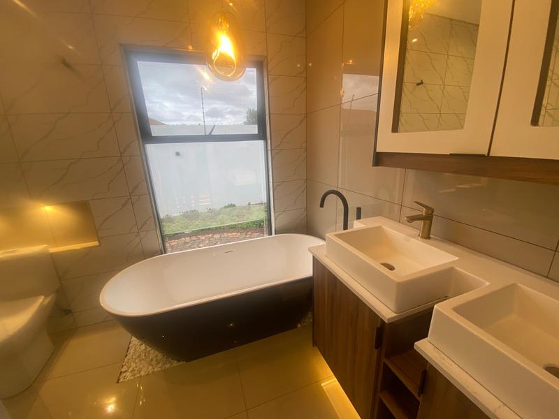 4 Bedroom Property for Sale in Aerorand Mpumalanga