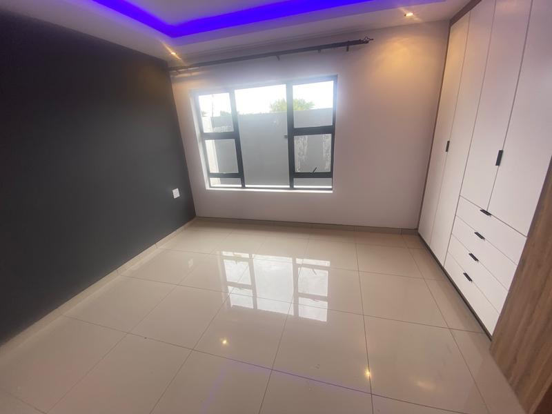 4 Bedroom Property for Sale in Aerorand Mpumalanga