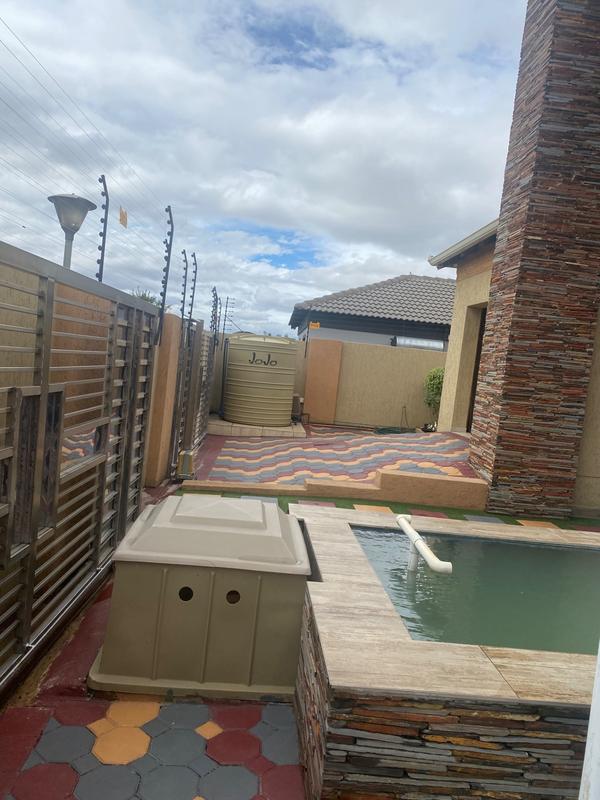 4 Bedroom Property for Sale in Aerorand Mpumalanga