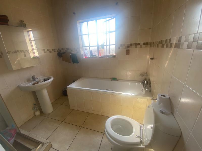 3 Bedroom Property for Sale in Mineralia Mpumalanga