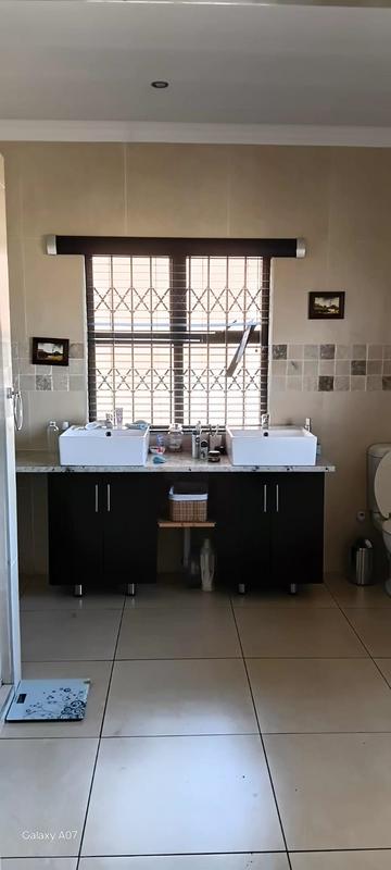 5 Bedroom Property for Sale in Delmas Mpumalanga