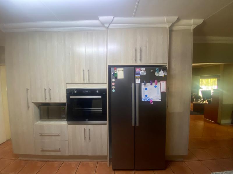 3 Bedroom Property for Sale in Aerorand Mpumalanga