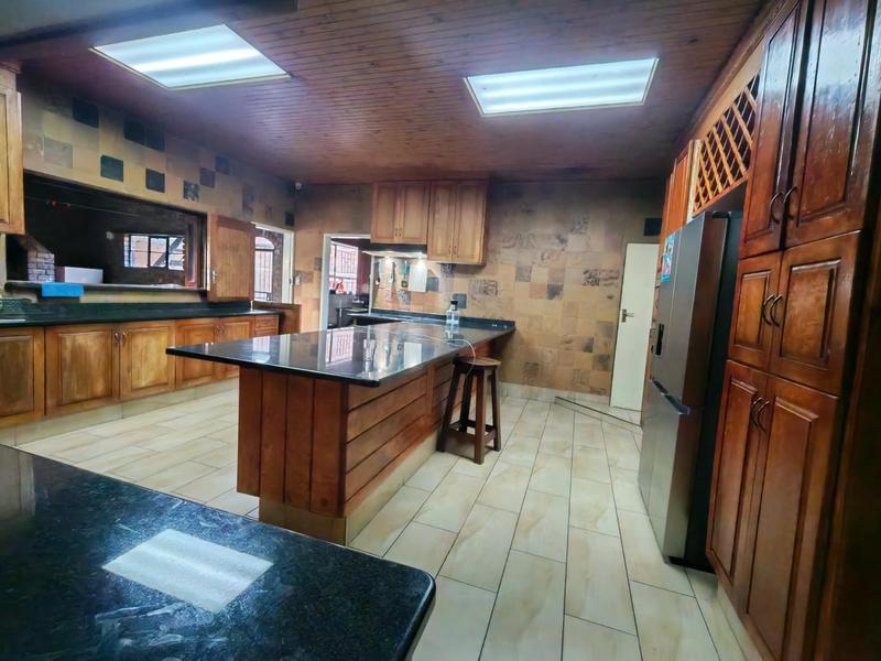 4 Bedroom Property for Sale in Ermelo Mpumalanga