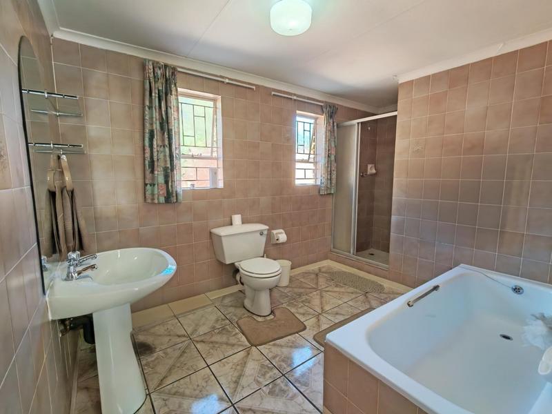4 Bedroom Property for Sale in Ermelo Mpumalanga