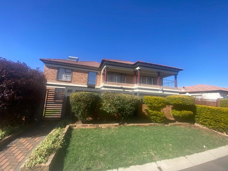 4 Bedroom Property for Sale in Aerorand Mpumalanga