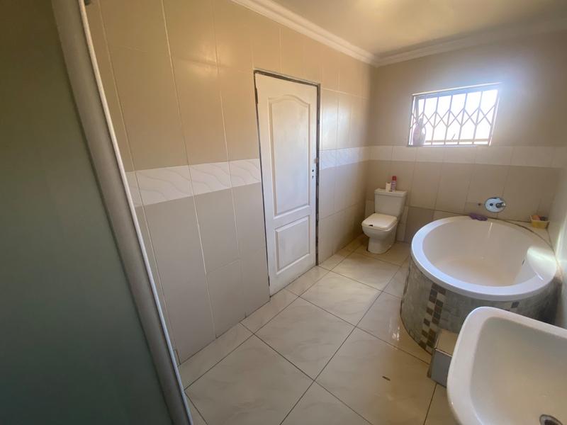 4 Bedroom Property for Sale in Aerorand Mpumalanga