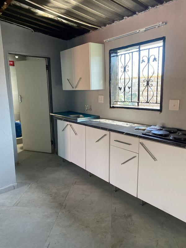 1 Bedroom Property for Sale in Botleng Ext 4 Mpumalanga