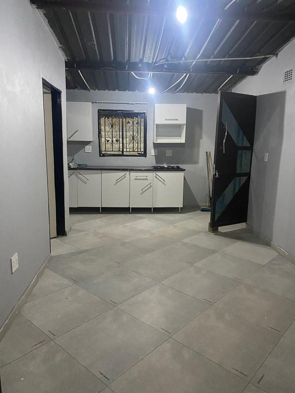 1 Bedroom Property for Sale in Botleng Ext 4 Mpumalanga