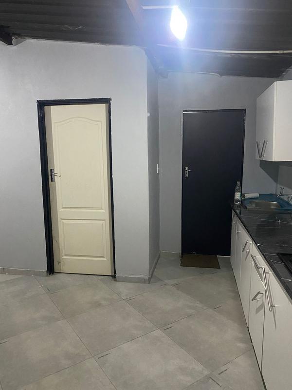 1 Bedroom Property for Sale in Botleng Ext 4 Mpumalanga