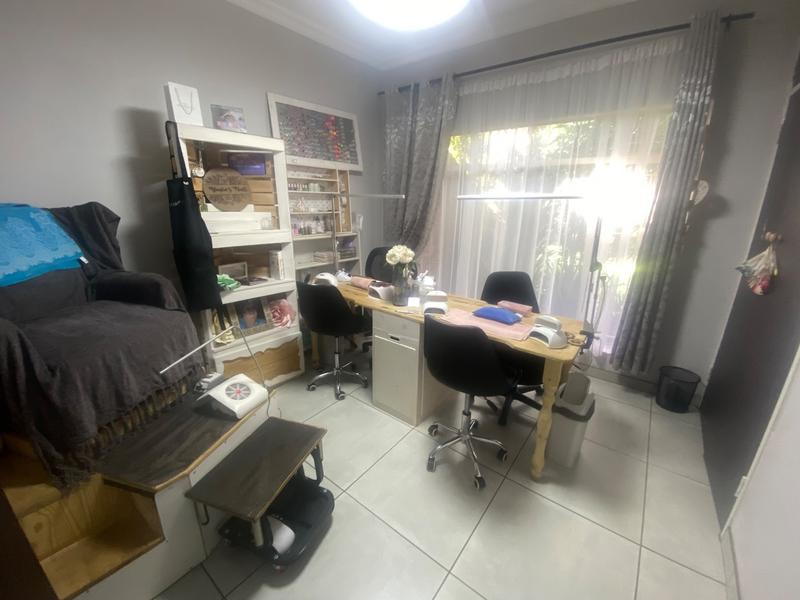 5 Bedroom Property for Sale in Kanonkop Mpumalanga