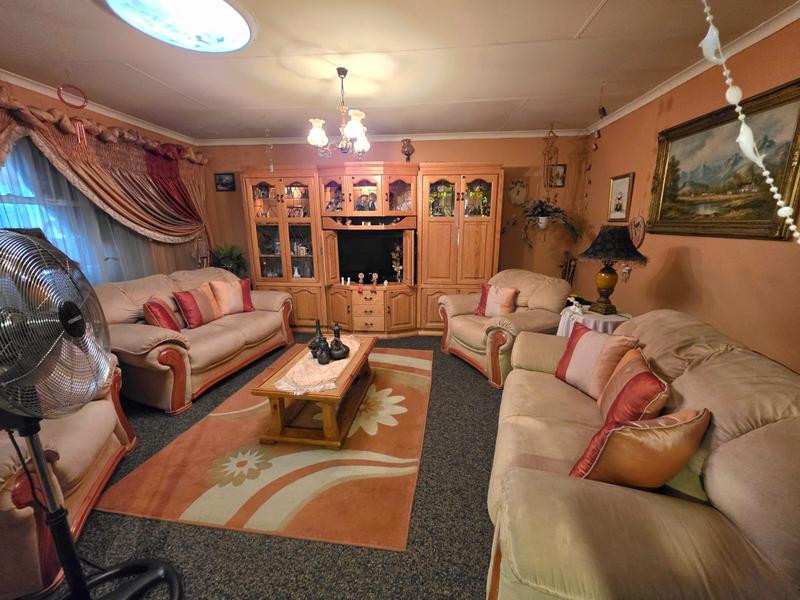 4 Bedroom Property for Sale in Secunda Mpumalanga