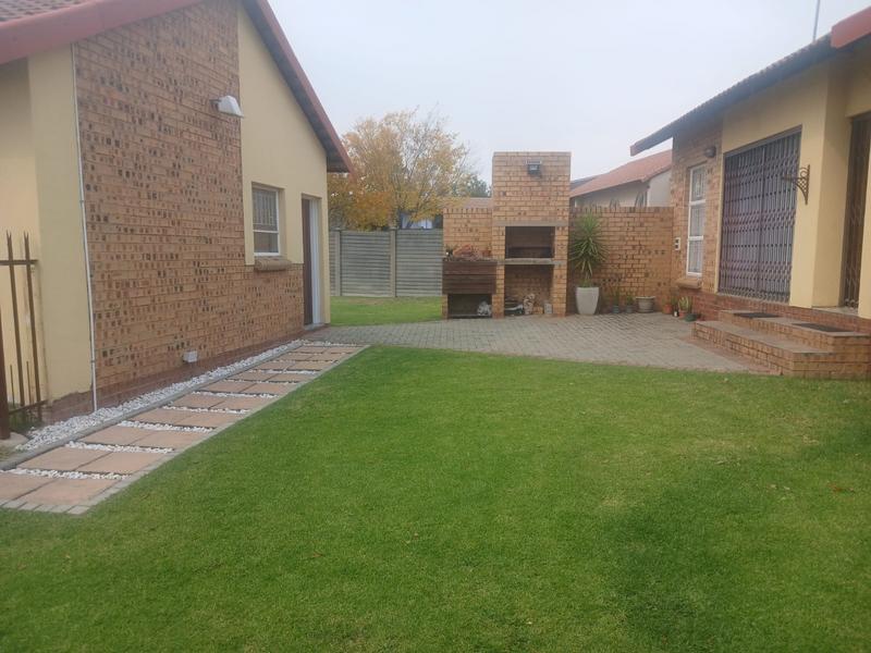 3 Bedroom Property for Sale in Secunda Mpumalanga