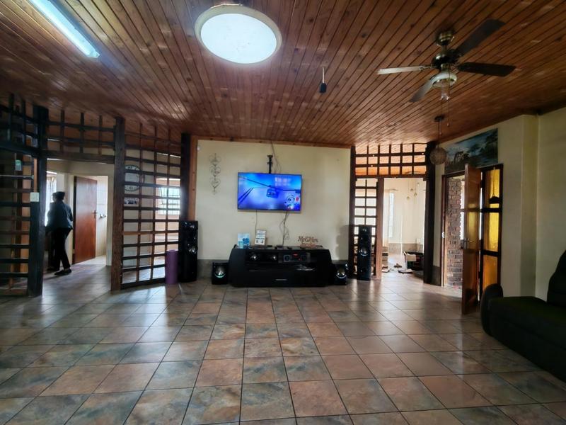 4 Bedroom Property for Sale in Ermelo Mpumalanga