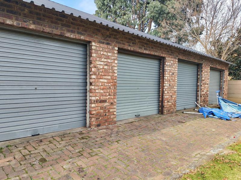 4 Bedroom Property for Sale in Ermelo Mpumalanga