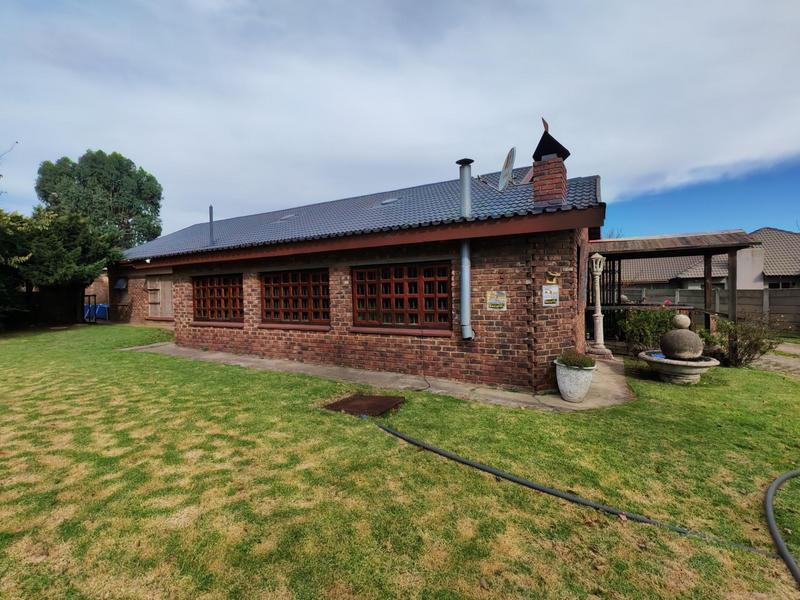 4 Bedroom Property for Sale in Ermelo Mpumalanga
