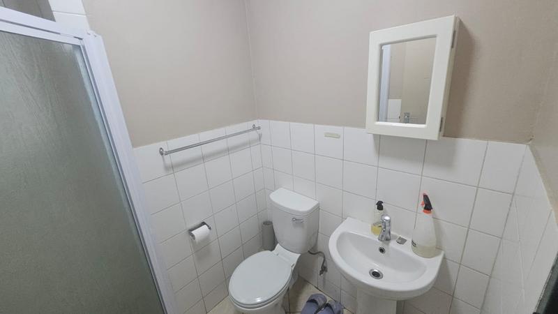 1 Bedroom Property for Sale in Witbank Ext 10 Mpumalanga