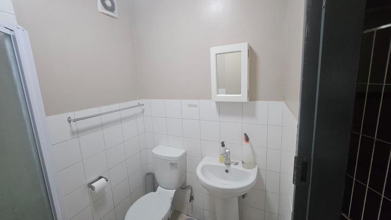 1 Bedroom Property for Sale in Witbank Ext 10 Mpumalanga