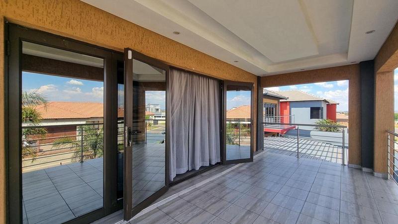 5 Bedroom Property for Sale in Aerorand Mpumalanga