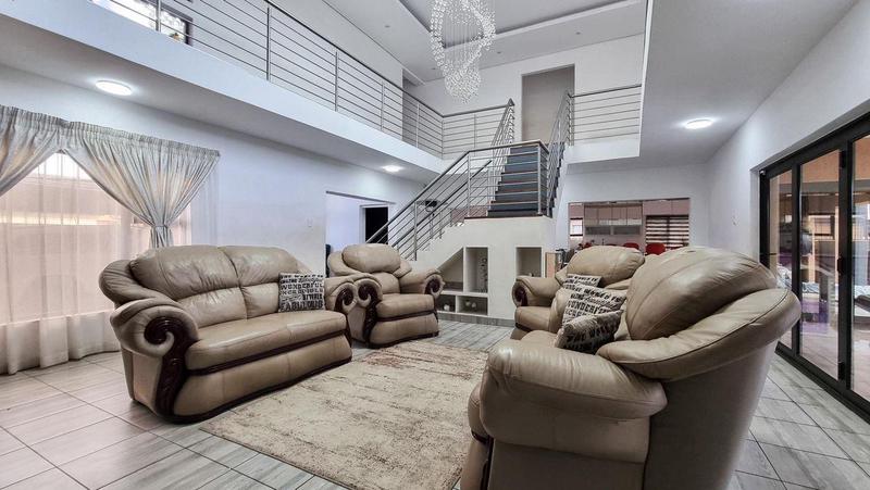 5 Bedroom Property for Sale in Aerorand Mpumalanga