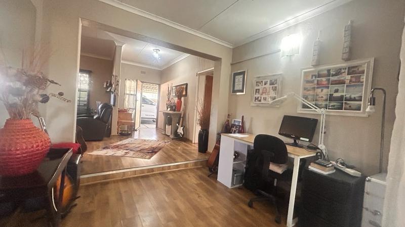 4 Bedroom Property for Sale in Kosmos Park Mpumalanga
