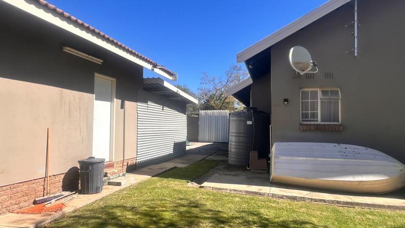 4 Bedroom Property for Sale in Kosmos Park Mpumalanga