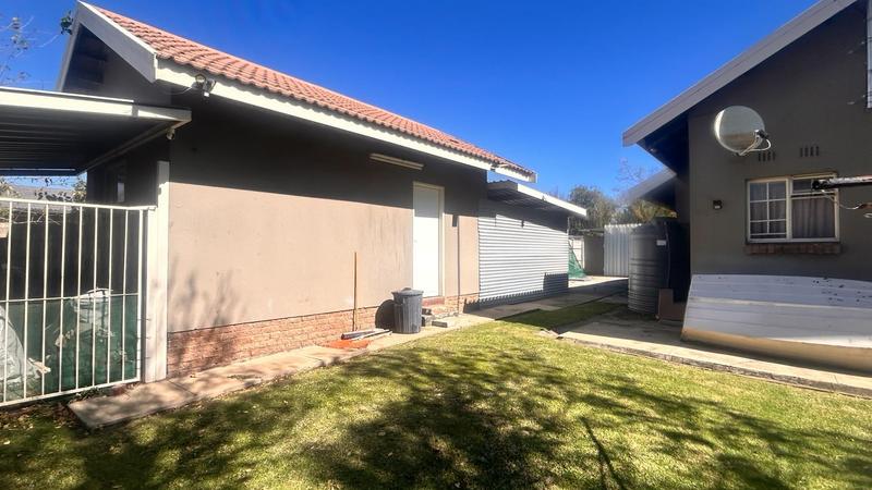 4 Bedroom Property for Sale in Kosmos Park Mpumalanga