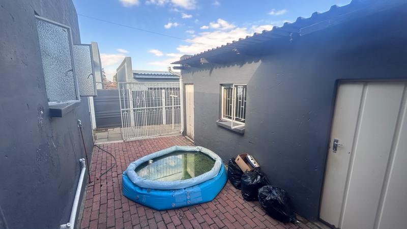2 Bedroom Property for Sale in Standerton Mpumalanga