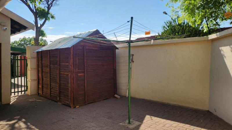 2 Bedroom Property for Sale in Trichardt Mpumalanga