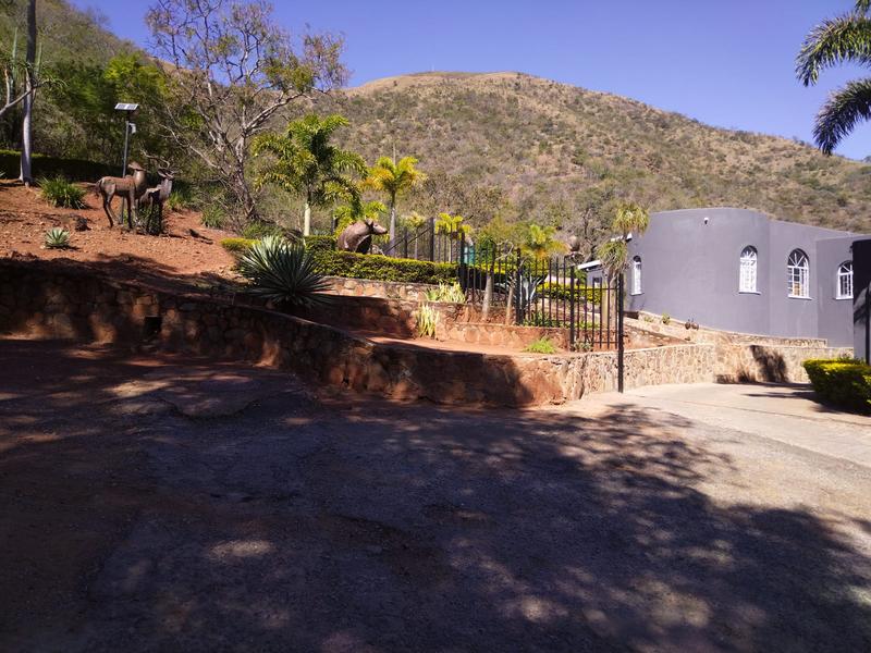 6 Bedroom Property for Sale in Barberton Mpumalanga