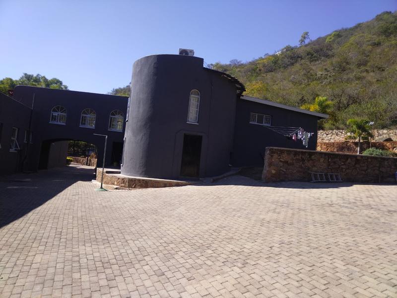 6 Bedroom Property for Sale in Barberton Mpumalanga