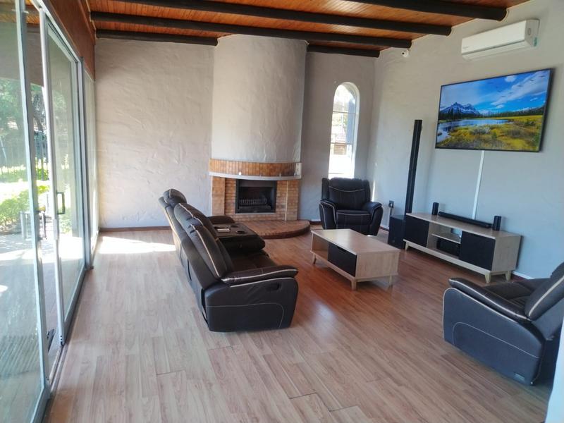 6 Bedroom Property for Sale in Barberton Mpumalanga