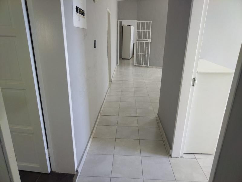 6 Bedroom Property for Sale in Barberton Mpumalanga