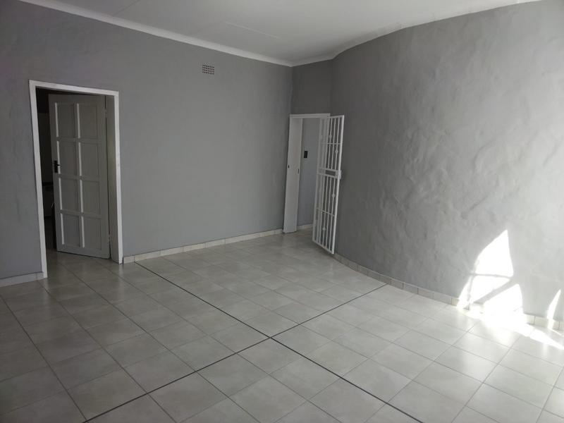 6 Bedroom Property for Sale in Barberton Mpumalanga