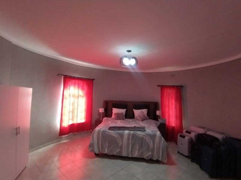 6 Bedroom Property for Sale in Barberton Mpumalanga