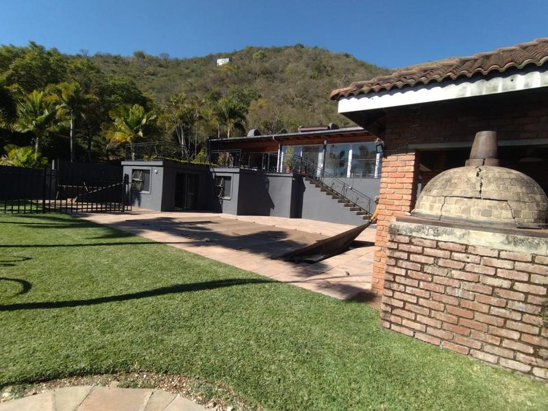 6 Bedroom Property for Sale in Barberton Mpumalanga